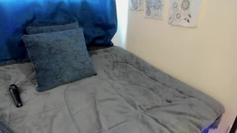 Keket online show from 09/20/25, 08:21
