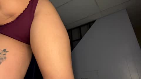 Snapshot of kelinax12 chatting on 01/07/25, 06:38 kelinax12 online show from 01/07/25, 06:38