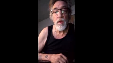 Snapshot of kellasjeffrey chatting on 02/02/26, 01:04 kellasjeffrey online show from 02/02/26, 01:04