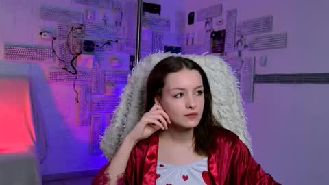 Snapshot of kelliebanshe chatting on 03/23/26, 08:07 kelliebanshe online show from 03/23/26, 08:07