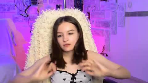 kelliebanshe online show from 07/30/26, 05:06