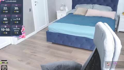 kellielowie online show from 01/06/25, 08:35