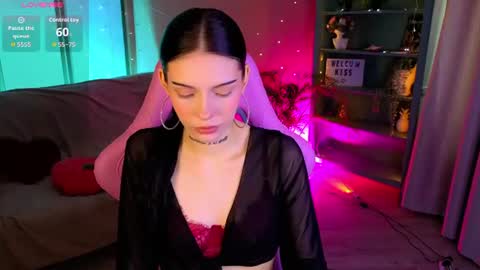 Snapshot of kelly__bunny chatting on 07/02/26, 01:06 Kelly online show from 07/02/26, 01:06