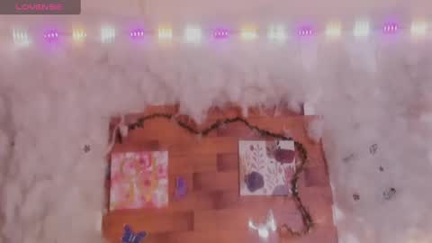 Snapshot of kelly__thomson chatting on 01/31/25, 10:31 kelly__thomson online show from 01/31/25, 10:31