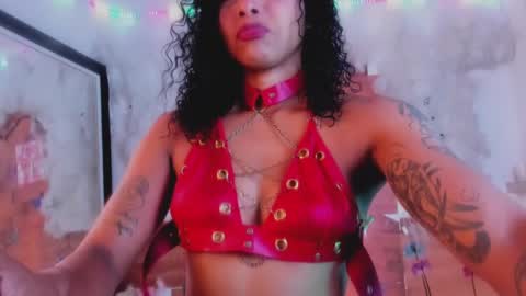 Snapshot of kelly__thomson chatting on 02/09/25, 05:33 kelly__thomson online show from 02/09/25, 05:33