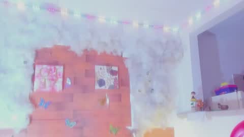 Snapshot of kelly__thomson chatting on 02/27/25, 03:05 kelly__thomson online show from 02/27/25, 03:05