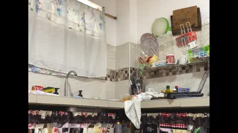 Snapshot of kelly__thomson chatting on 03/03/25, 02:48 kelly__thomson online show from 03/03/25, 02:48