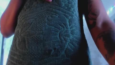 Snapshot of kelly__thomson chatting on 03/10/25, 12:40 kelly__thomson online show from 03/10/25, 12:40