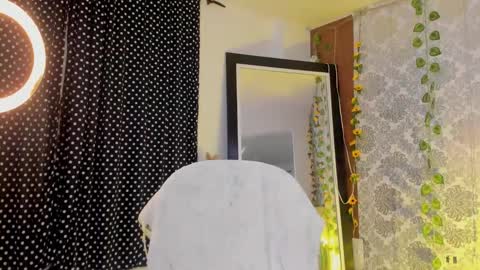 kelly__thomson online show from 02/18/26, 11:44