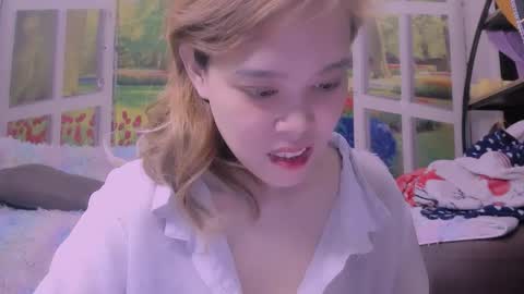 Snapshot of kelly_baby2005 chatting on 02/03/26, 02:53 Kelly online show from 02/03/26, 02:53