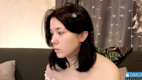 Kelly online show from 04/12/26, 10:53