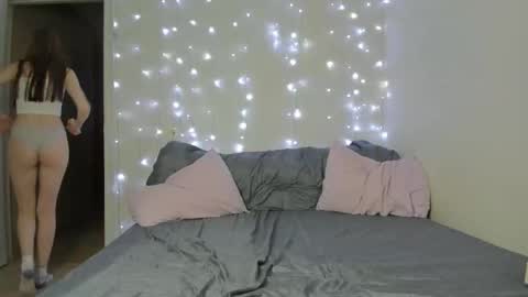 kelly_gerzikaaa online show from 12/20/25, 03:24