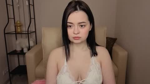 Snapshot of kelly_nice chatting on 02/02/26, 02:43 kelly_nice online show from 02/02/26, 02:43