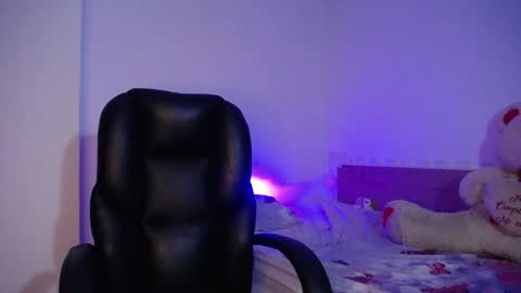 elena online show from 01/07/25, 01:49