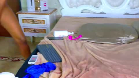 kelly_swift online show from 02/20/26, 06:26