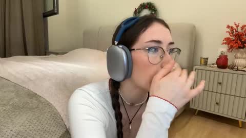 Kelly online show from 02/27/26, 05:24