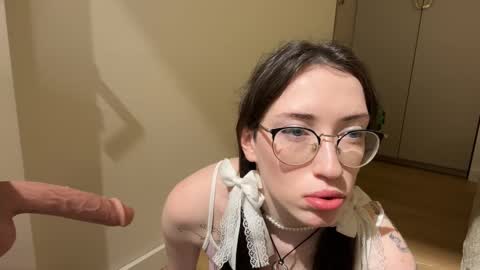 Kelly online show from 03/01/26, 05:37