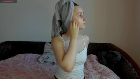 Im Kelly online show from 05/05/26, 03:20