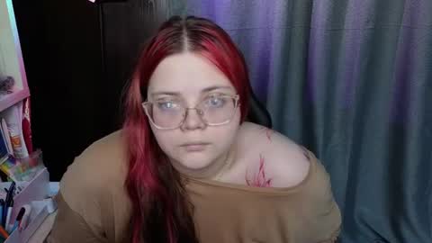 Snapshot of kellyfiery chatting on 06/14/26, 01:57 Kellyfiery online show from 06/14/26, 01:57