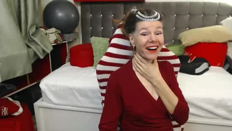 kelly online show from 03/31/26, 01:07