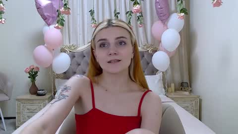 Kelly Stoneys online show from 03/05/25, 02:46