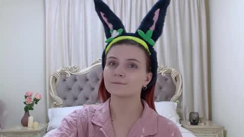 Kelly Stoneys online show from 11/04/25, 05:12