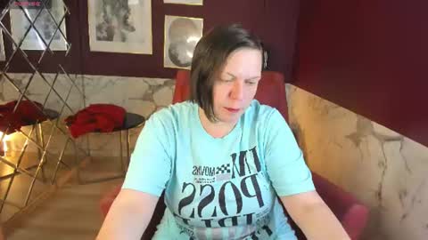 Snapshot of kellysuper chatting on 07/13/26, 04:43 Kelly online show from 07/13/26, 04:43