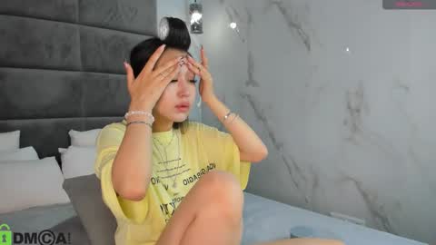 kellyy_bern online show from 09/20/25, 12:55