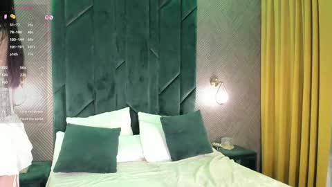 kellyy_bern online show from 10/18/25, 01:19