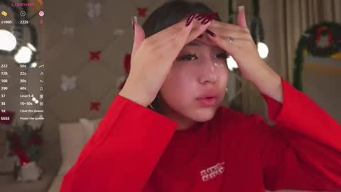 Snapshot of kellyy_bern chatting on 12/18/25, 12:49 kellyy_bern online show from 12/18/25, 12:49