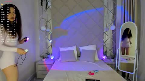 Snapshot of kellyy_bern chatting on 02/02/26, 01:04 kellyy_bern online show from 02/02/26, 01:04