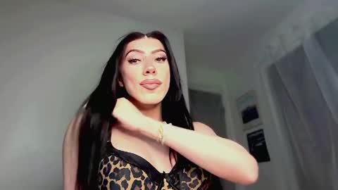 Snapshot of kelsdontstop chatting on 05/29/26, 03:48 Kelsi online show from 05/29/26, 03:48