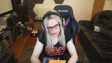 kelseycobalt online show from 12/13/24, 12:53