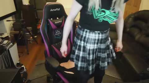 kelseycobalt online show from 03/01/25, 09:48