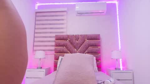 Snapshot of kemdall_lopez chatting on 02/19/26, 03:02 kemdall lopez online show from 02/19/26, 03:02