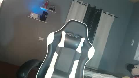 kimmy online show from 12/04/25, 01:04