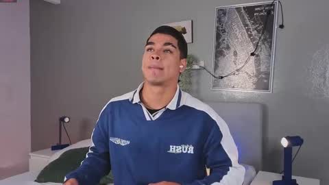   online show from 09/29/25, 11:37