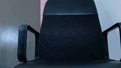   online show from 10/25/25, 11:40