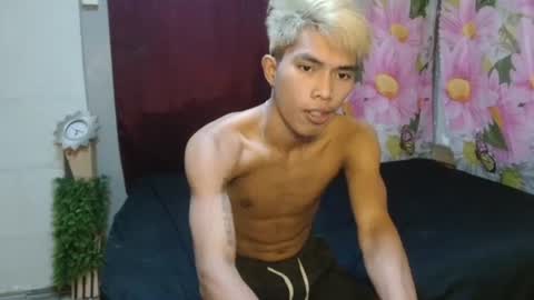 Snapshot of ken_minjun chatting on 07/03/26, 01:17 ken_minjun online show from 07/03/26, 01:17