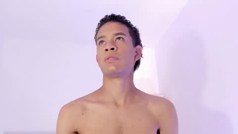 Julian Rivera   online show from 10/26/25, 05:08