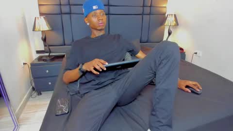 Ken Smith online show from 12/18/24, 03:04