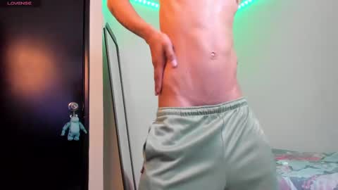 kenan 2601 online show from 10/21/25, 06:41