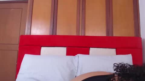 Snapshot of kendaall_sweet chatting on 12/04/24, 12:58 Kendall online show from 12/04/24, 12:58