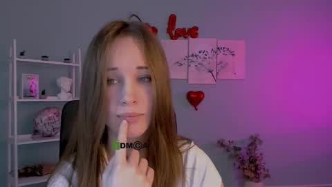 Sweet Kendal online show from 02/15/26, 09:41