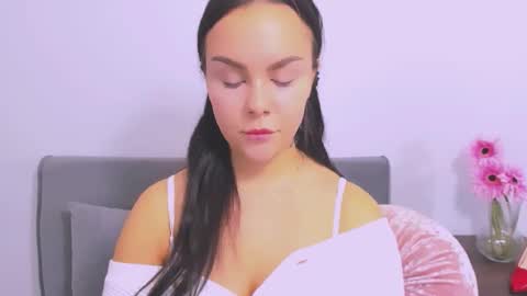 Snapshot of kendaldaisy chatting on 02/10/25, 08:10 KendalDaisy online show from 02/10/25, 08:10