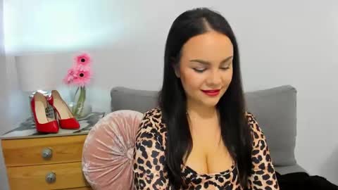 Snapshot of kendaldaisy chatting on 02/28/25, 05:15 KendalDaisy online show from 02/28/25, 05:15