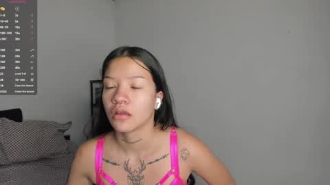 Snapshot of kendalgrey01 chatting on 12/02/24, 01:46 Kendal online show from 12/02/24, 01:46