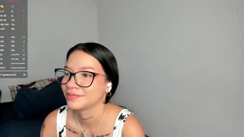 Snapshot of kendalgrey01 chatting on 02/26/25, 03:41 Kendal online show from 02/26/25, 03:41