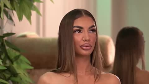 Snapshot of kendall_jolly chatting on 09/10/25, 06:41 Kendal online show from 09/10/25, 06:41