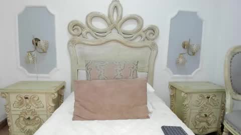 kendall jones7 online show from 11/06/25, 07:48